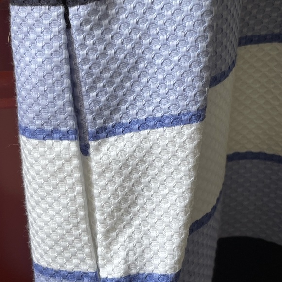 Sleeveless dress. - Picture 5 of 5